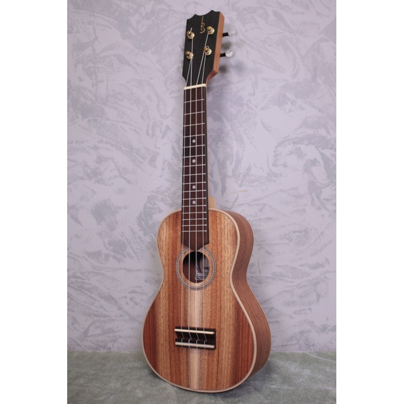 Carvalho Soprano Deluxe Solid Koa Ukulele