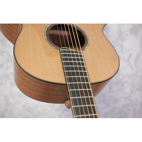 Lowden F50 Fiddleback Mahogany/Red Cedar