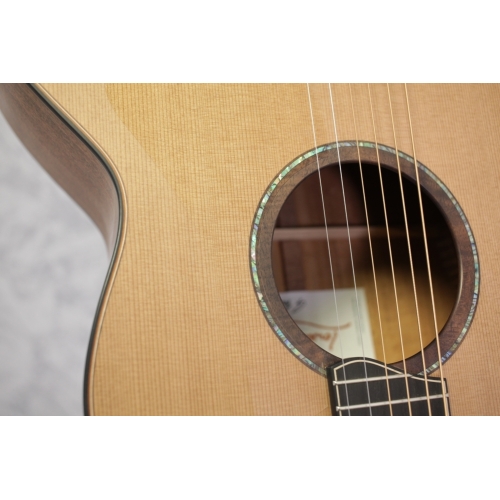 Lowden F50 Fiddleback Mahogany/Red Cedar