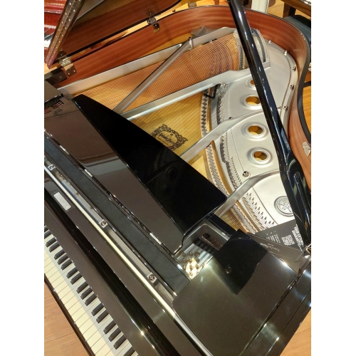 Yamaha C2X Chrome Grand Piano in Black Polyester