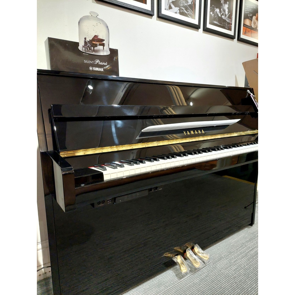 Yamaha B1 Upright Piano with Silent System SC2