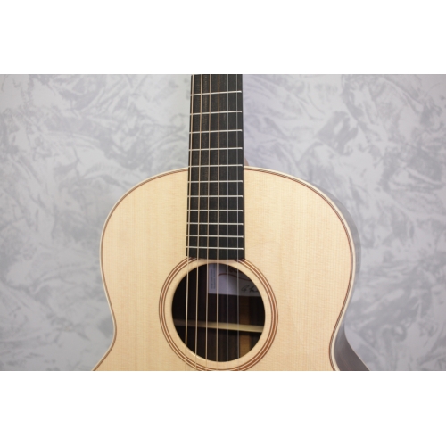 Lowden F32 Acoustic Guitar