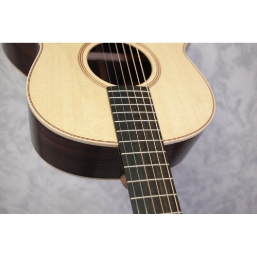 Lowden F32 Acoustic Guitar