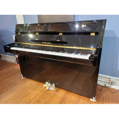 Yamaha silent upright B1 piano SC3 with Transacoustic technology