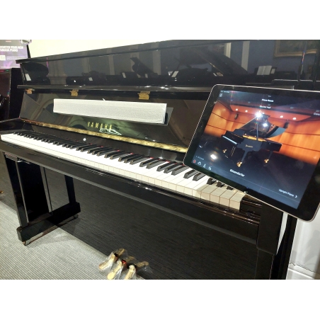 Yamaha B2 TC3 Transacoustic Upright Piano in Black Polyester